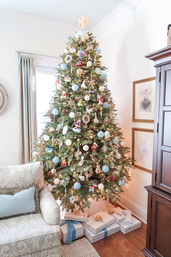 How to Decorate Home For Christmas in Arlington Texas