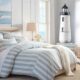 thorstenmeyer Create an image showcasing a cozy coastal bedroom c3c1e969 237d 4208 9943 7c7ee5af212b IP404003 3