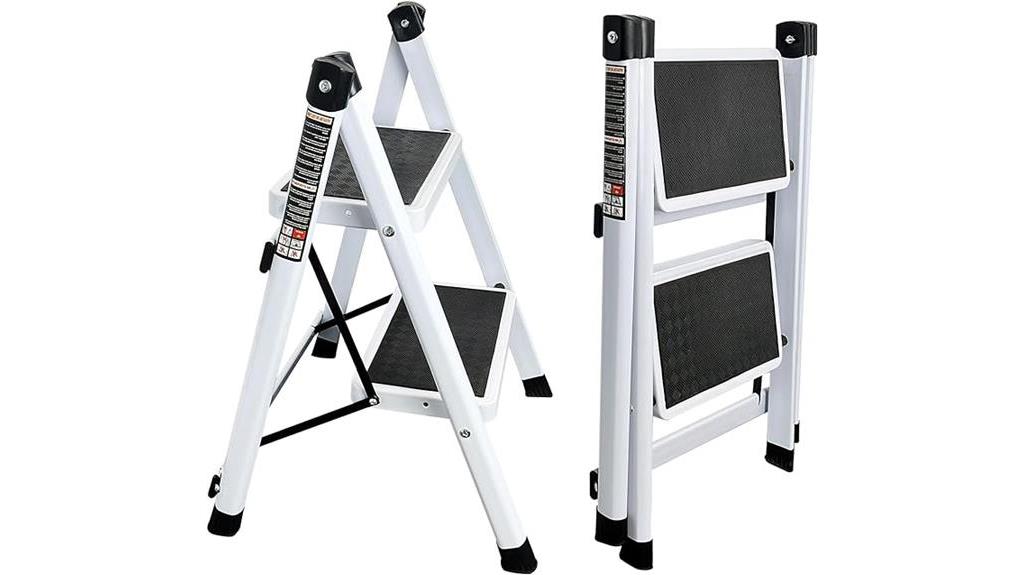 compact and versatile ladder