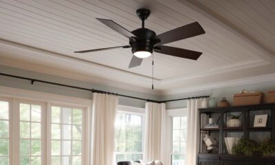 thorstenmeyer Create an image showcasing a ceiling fan with a f 060fced8 12df 4c79 9279 ed70abf58b85 1