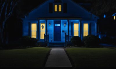what does it mean to have a blue porch light